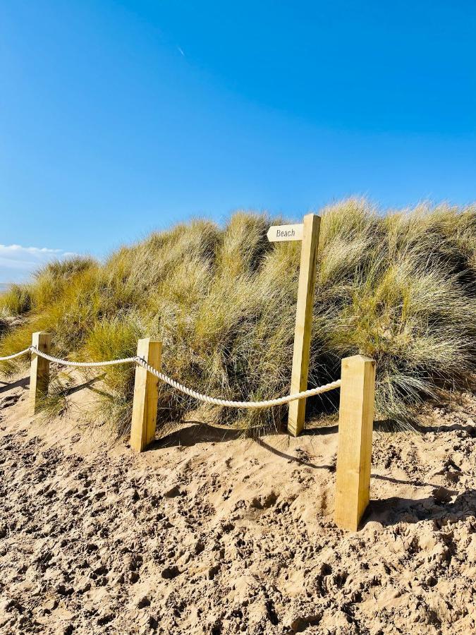 Beach Shore - SEA VIEWS Lytham St Annes Exterior foto